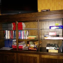 Pullman Lounge - Corner lounge space, some games, TV, etc.