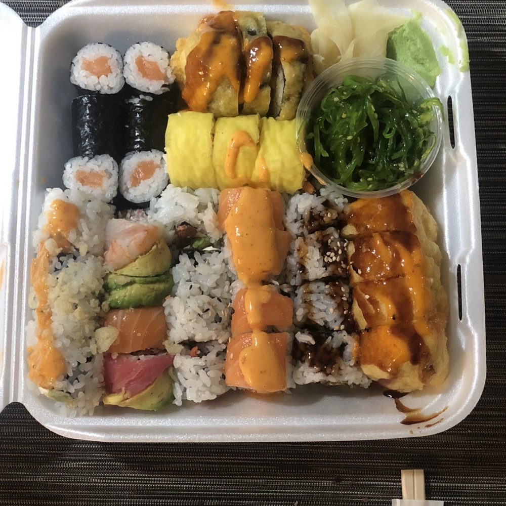 Philadelphia Roll, Seaweed Salad, Salmon Roll, Rainbow Roll, Vegas Roll, House Roll Philadelphia Roll, Seaweed Salad, Salmon Roll, Rainbow Roll, Vegas Roll, House Roll