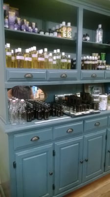 Dandelion Botanical Company by null