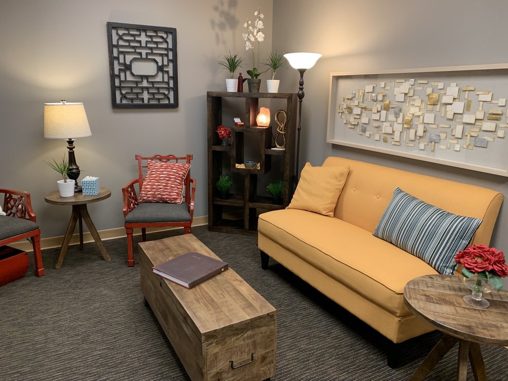 Kintsukuroi Counseling - grief counselor in Mason, OH