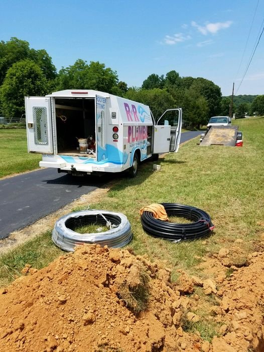 Slide of R&R Plumbing