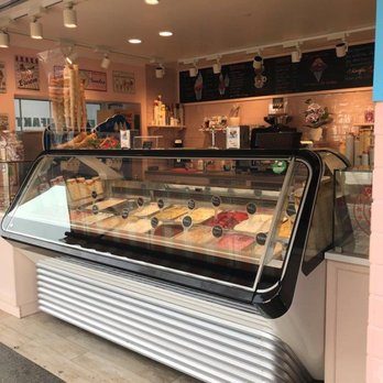 Eisliebe Warnemünde - Ice Cream & Frozen Yogurt Near Me - Rostock, MV