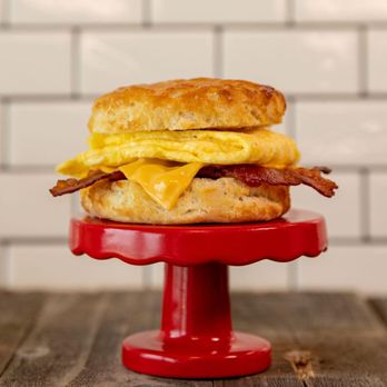 Hardee's - a bacon and egg biscuit sandwich - Burgers Near Me - Willmar, Minnesota Hardee's - a bacon and egg biscuit sandwich - Burgers Near Me - Willmar, Minnesota