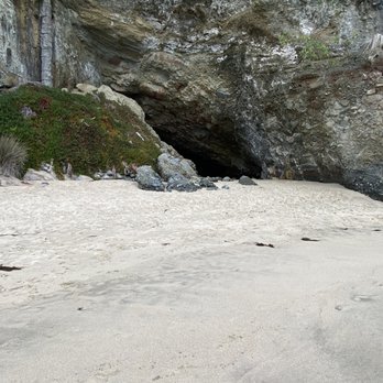 Thousand Steps Beach - The desecrated cave. - Beaches Near Me - Laguna Beach, California