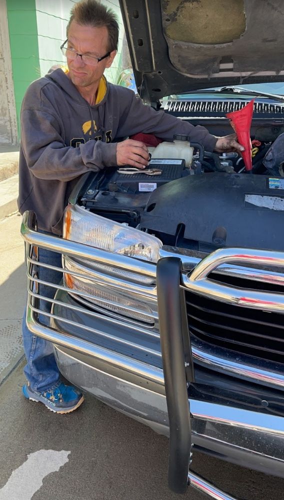 SLJ Mobile Auto & Semi Truck Repair