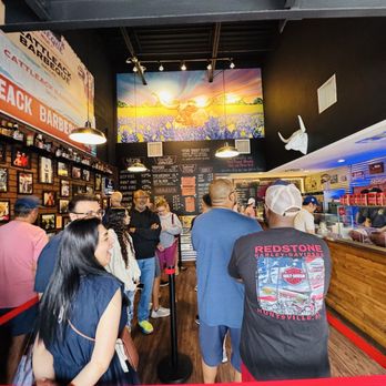 Cattleack Barbeque - Line - Barbeque Near Me - Dallas, Texas