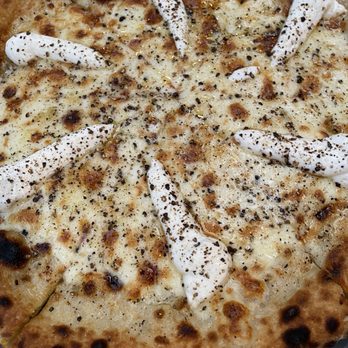 Pizzana - CACIO E PEPE PIZZA - perfection! - Pizza Near Me - San Fernando Valley, California Pizzana - CACIO E PEPE PIZZA - perfection! - Pizza Near Me - San Fernando Valley, California