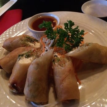 Sweet Ginger - Spring rolls with cream cheese - Asian Fusion Near Me - Vienna, Virginia Sweet Ginger - Spring rolls with cream cheese - Asian Fusion Near Me - Vienna, Virginia