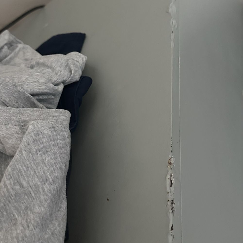 Devon Cooper & Mover’s - Damage to my dresser. The center was resting on the dolly. The left and right side was slamming against concrete. - Movers Near Me Devon Cooper & Mover’s - Damage to my dresser. The center was resting on the dolly. The left and right side was slamming against concrete. - Movers Near Me