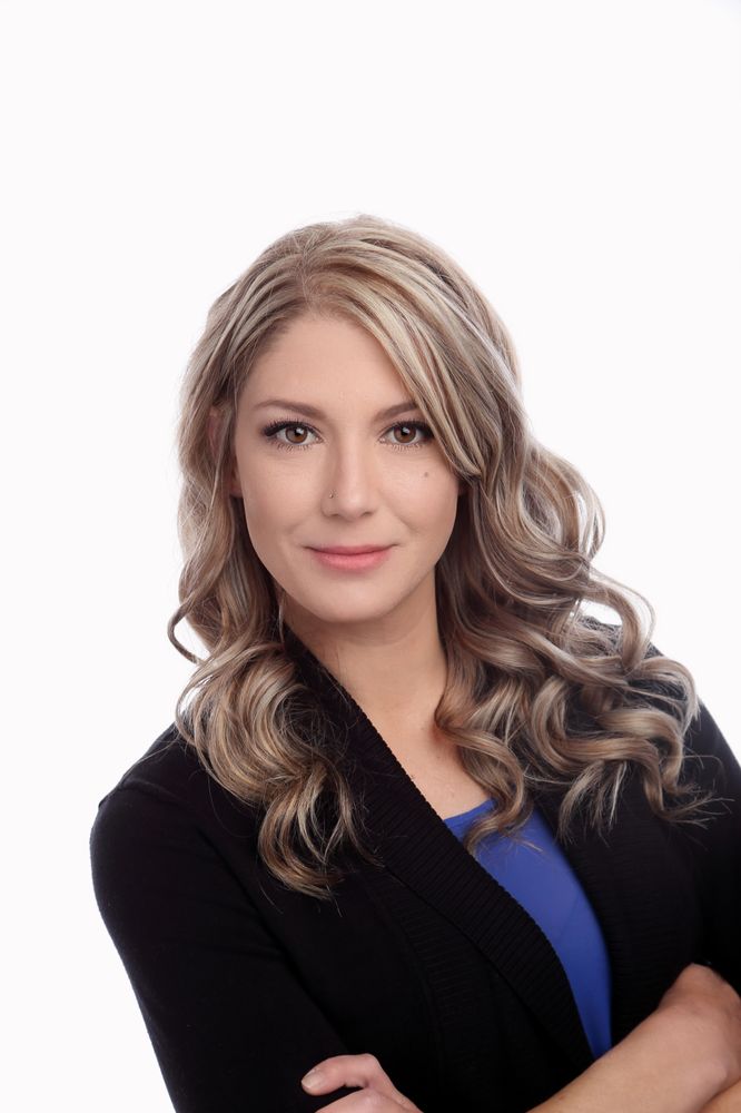 MICHELLE GARCIA TABLE MOUNTAIN REALTY 3400 Oro Dam Blvd, Oroville