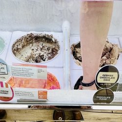 Baskin Robbins - Ice cream selection