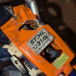 Pac West Parts - Broken top and guide bar need replacement
