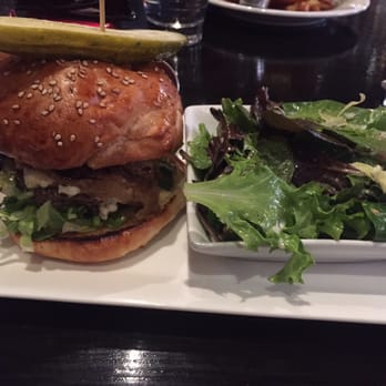 Local Restaurant & Bar - Build your own burger, grass fed beef!! Super juicy and delicious! - New American Near Me - Jackson, Wyoming