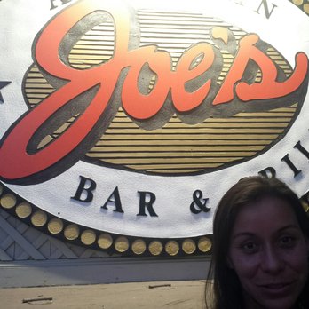 Joe’s Waterfront - Burgers Near Me - Boston, Massachusetts