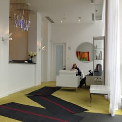 Deme Cosmetic - Waiting room 2
