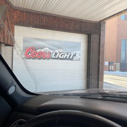 Rocket Liquors - Delivery door