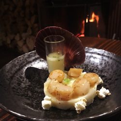 Hearth Pizza & Small Plates - Scallop