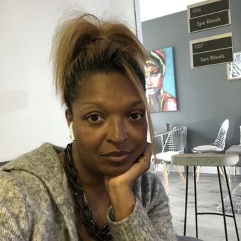 J'nar Spa and Salon - Waiting my turn with my messy bun. I highly recommend a J'Nar massage style shampoo treatment, it's so relaxing and worth every penny! - Day Spas Near Me - Tulsa, Oklahoma