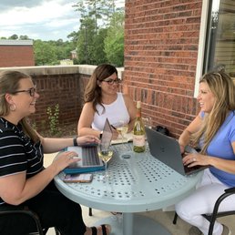 Outdoor seating! This is the perfect place for a business "meeting". Outdoor seating! This is the perfect place for a business "meeting".