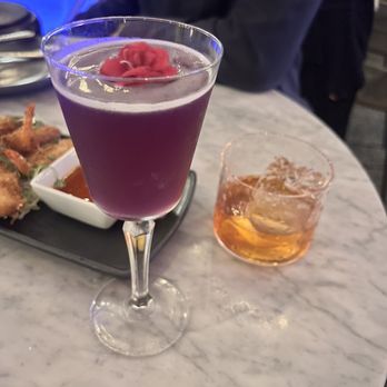 The Pearl Hotel - Drinks! - San Diego, CA