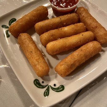 Quillian's Grill - Mozzarella cheese sticks - American Near Me - Gainesville, Georgia