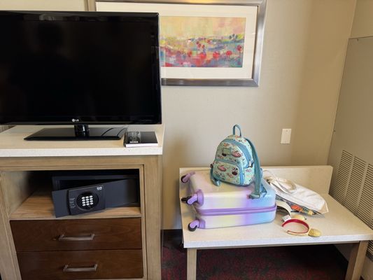 Desert Palms Hotel and Suites by null