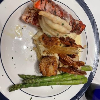 Blue Point Grille - My Blue Point Heaven - Seafood Near Me - Cleveland, Ohio