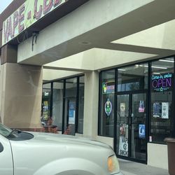 VaporIce - Store front