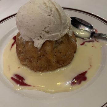 Carlyle - Warm White Chocolate Bread Puddinng - New American Near Me - Arlington, Virginia