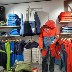 Intersport Glacier Saas Fee - Millet Skibekleidung