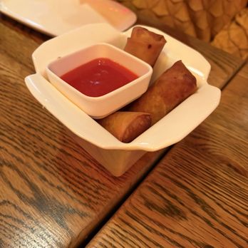 Canton Disco - Chicken Spring Rolls - Cantonese Near Me - Washington, DC, District of Columbia Canton Disco - Chicken Spring Rolls - Cantonese Near Me - Washington, DC, District of Columbia