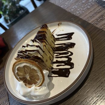 Chicha Peruvian Kitchen Midtown - Mango cheesecake - Peruvian Near Me - Sacramento, California