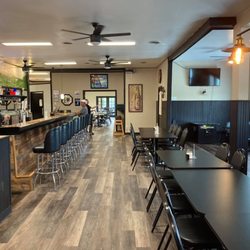 Baneberry Golf & Resort - The new bar