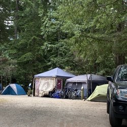 Katherine Lake Park And Campground - Tent sites. All next to each other.