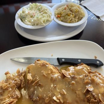 Burgundy Square Cafe - Almond Chicken - Cafes Near Me - Venice, Florida