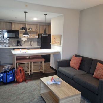 Candlewood Suites Wilson - Hotels Near Me - Wilson, North Carolina