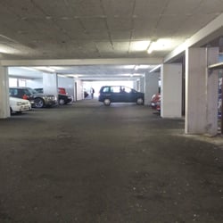 REWE - Kleines Parkhaus