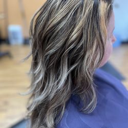 Kaile Demaree- Split Enz Salon