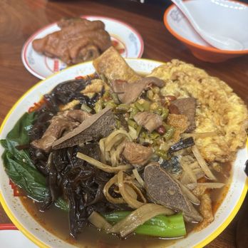 Slurp A Bowl - 牛杂螺蛳粉 Beef Offal Rice Noodle $18.99 - Chinese Near Me - San Jose, California Slurp A Bowl - 牛杂螺蛳粉 Beef Offal Rice Noodle $18.99 - Chinese Near Me - San Jose, California