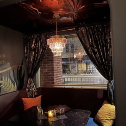Kin Cocktail Bar - Pillows!!