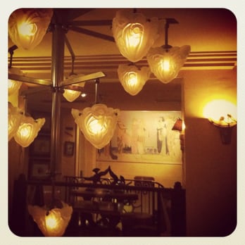Restaurant Marty - French Near Me - Paris, 75