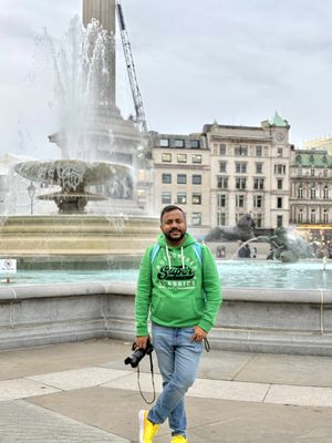 Trafalgar Square by null