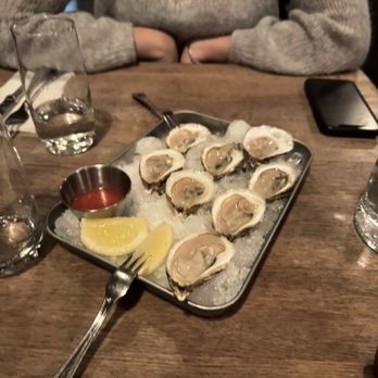 Pan - Bad boy oysters - Pizza Near Me - Ridgewood, New York Pan - Bad boy oysters - Pizza Near Me - Ridgewood, New York