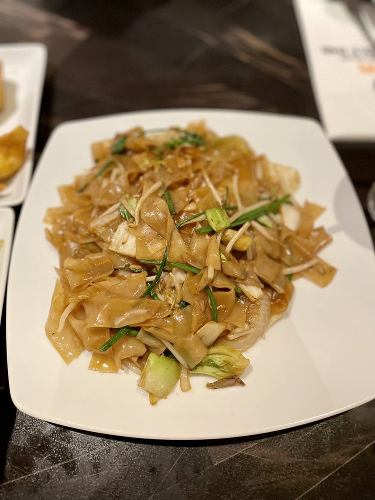Food from Jubao Palace Noodle Bar - Seminole Hard Rock Tampa