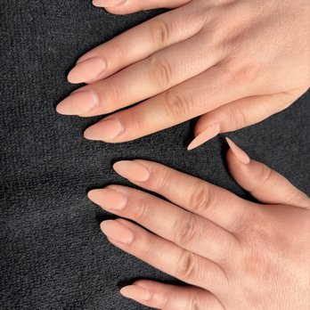 Void Salon - Form Manicure with Nichole - Hair Salons Near Me - Ogden, Utah