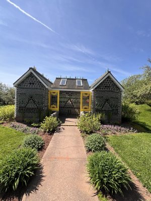 The Bottle Houses and Gardens by null