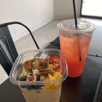 The Mix Nutrition - Watermelon cucumber tea 85 mg caffeine with a pineapple mango protein smoothie bowl. - Juice Bars & Smoothies Near Me - Carson City, Nevada The Mix Nutrition - Watermelon cucumber tea 85 mg caffeine with a pineapple mango protein smoothie bowl. - Juice Bars & Smoothies Near Me - Carson City, Nevada
