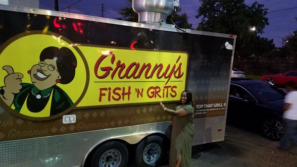 Granny's Fish 'N Grits by null