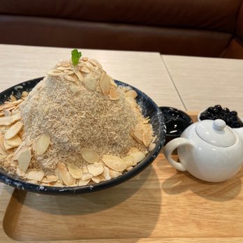 UC Dessert - Black Milk Tea Bingsu (grass jelly & boba included) - Desserts Near Me - Oakland, California UC Dessert - Black Milk Tea Bingsu (grass jelly & boba included) - Desserts Near Me - Oakland, California