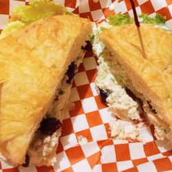 Hug Hes - Chicken Salad Croissant isn't worth the price